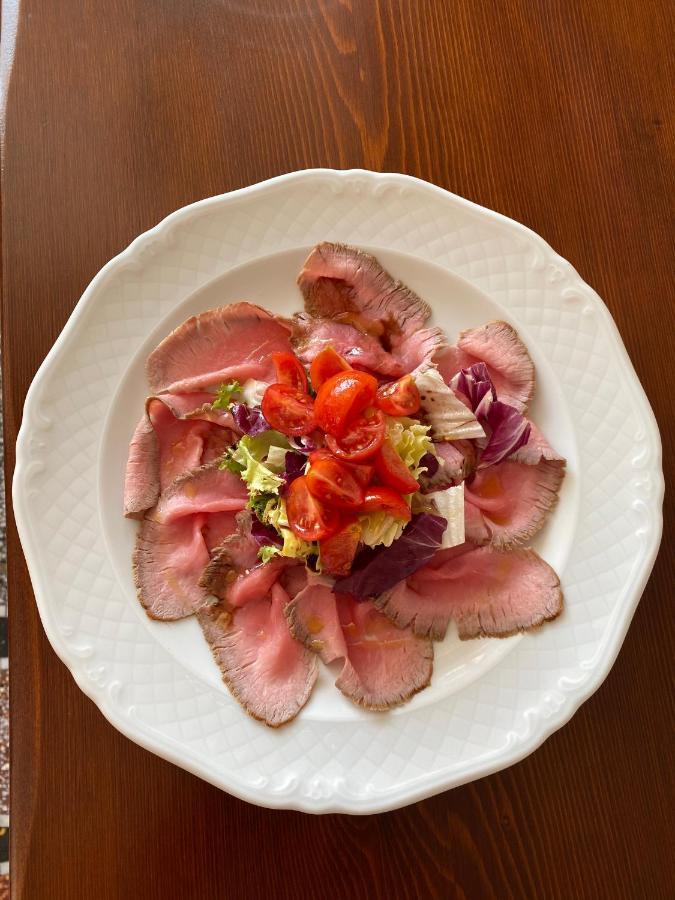 Hotel Ines 바라체 외부 사진