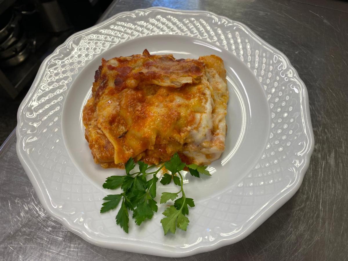 Hotel Ines 바라체 외부 사진