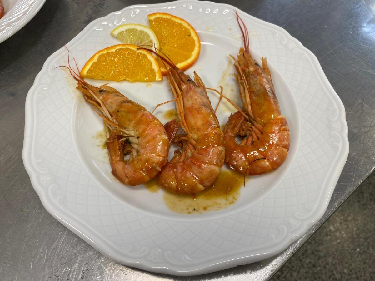 Hotel Ines 바라체 외부 사진
